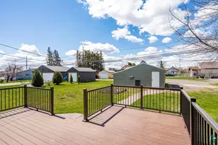 4018 E 1st St, Superior, WI 54880 - Photo 6