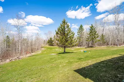 3325 Strand Rd, Duluth, MN 55804 - Photo 8