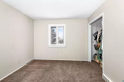 3325 Strand Rd, Duluth, MN 55804 - Photo 20