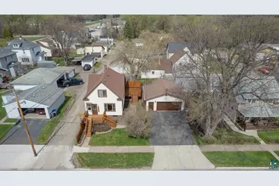 216 N 38th Ave W, Duluth, MN 55807 - Photo 30