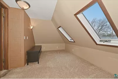 216 N 38th Ave W, Duluth, MN 55807 - Photo 20