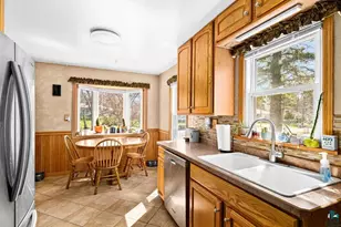 3045 Hutchinson Rd, Duluth, MN 55811 - Photo 8