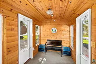 3045 Hutchinson Rd, Duluth, MN 55811 - Photo 4