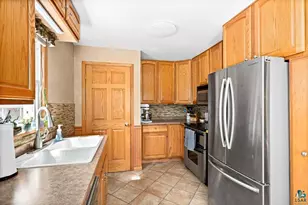 3045 Hutchinson Rd, Duluth, MN 55811 - Photo 10