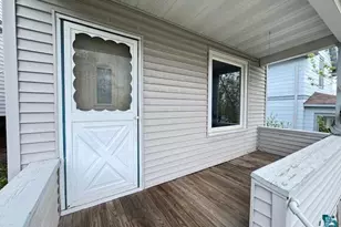 620 N 11th Ave E, Duluth, MN 55806 - Photo 2