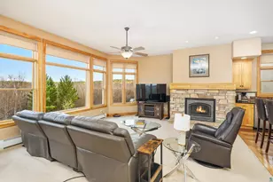 416 Hastings Dr, Duluth, MN 55803 - Photo 10