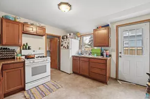 508 Clough Ave, Superior, WI 54880 - Photo 6