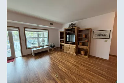 4042 Haines Rd #212, Duluth, MN 55811 - Photo 6