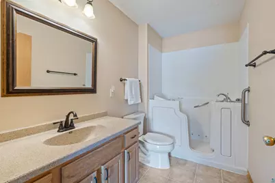 2116 Miller Creek Dr #33, Duluth, MN 55811 - Photo 14