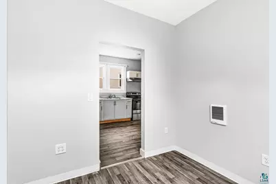 2815 W 3rd St, Duluth, MN 55806 - Photo 22