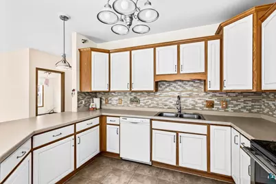 4042 Haines Rd #205, Duluth, MN 55811 - Photo 6