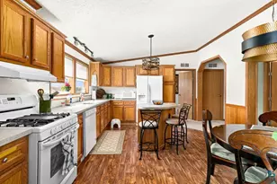 84 Arbutus Dr, Duluth, MN 55810 - Photo 10