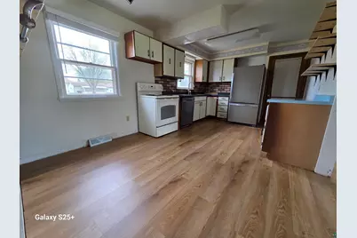 1308 W 11th Ave W, Ashland, WI 54806 - Photo 6