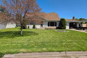 1308 W 11th Ave W, Ashland, WI 54806 - Photo 2
