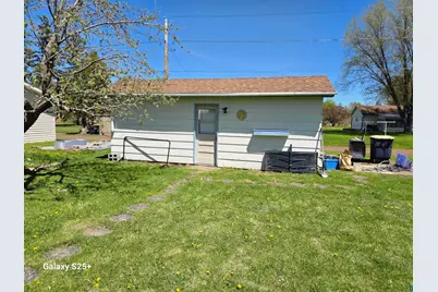 1308 W 11th Ave W, Ashland, WI 54806 - Photo 4