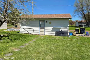 1308 W 11th Ave W, Ashland, WI 54806 - Photo 4