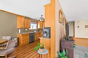 22 Marks Dr, Silver Bay, MN 55614 - Photo 8