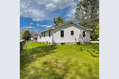 811 Hickory St, Floodwood, MN 55736 - Photo 24