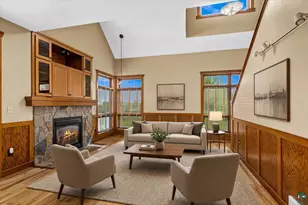1305 Harbor Hills Dr, Two Harbors, MN 55616 - Photo 4