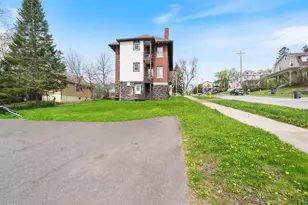 1432 E 4th St, Duluth, MN 55805 - Photo 24