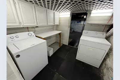 713 E 7th St, Duluth, MN 55805 - Photo 22