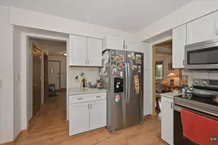 905 Mellwood Ave, Duluth, MN 55804 - Photo 8