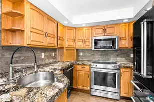 317 S 88th Ave W, Duluth, MN 55808 - Photo 10