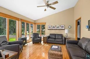321 Carriage Hill Dr, Hinckley, MN 55037 - Photo 2