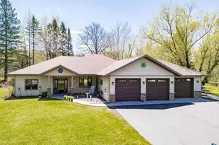 3607 Piedmont Ave, Duluth, MN 55811 - Photo 1
