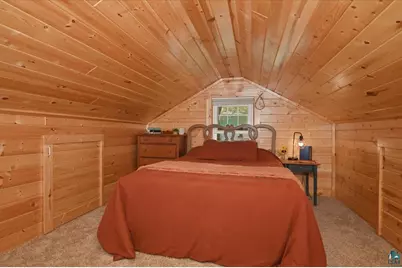 819 N 22nd St, Superior, WI 54880 - Photo 20