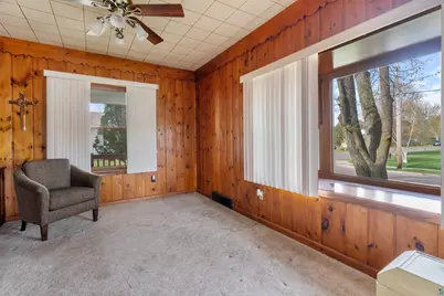 5201 Ivanhoe St, Duluth, MN 55804 - Photo 12