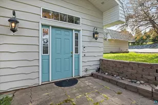2810 Exhibition Dr, Duluth, MN 55811 - Photo 8