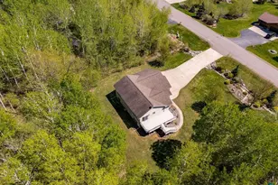 5345 Roosevelt Dr, Hermantown, MN 55811 - Photo 42