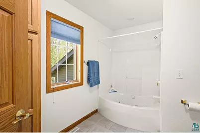 5345 Roosevelt Dr, Hermantown, MN 55811 - Photo 18