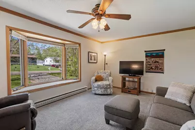 5306 Ivanhoe St, Duluth, MN 55804 - Photo 6