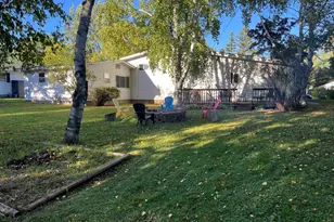 1424 E 6th St, Superior, MN 54880 - Photo 8