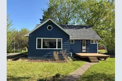 334 W Redwing St, Duluth, MN 55803 - Photo 2