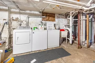 1122 E 5th St, Duluth, MN 55805 - Photo 38