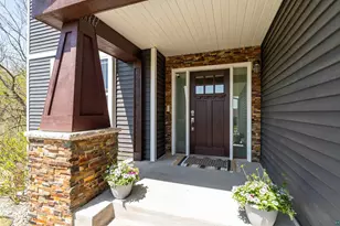 4915 Greystone St, Hermantown, MN 55811 - Photo 2