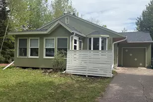 3722 E 4th St, Duluth, MN 55804 - Photo 1