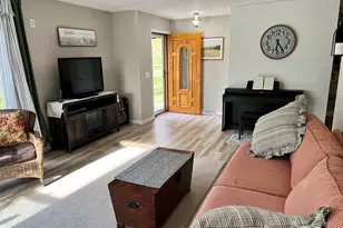 254 E Hwy 61, Esko, MN 55733 - Photo 6