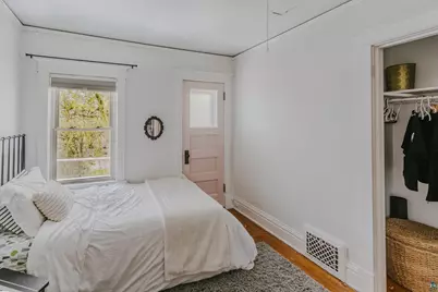4310 Regent St, Duluth, MN 55804 - Photo 28