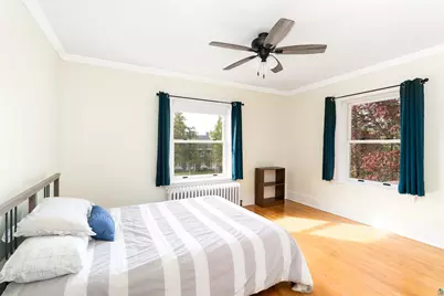 2221 E 4th St, Duluth, MN 55812 - Photo 56