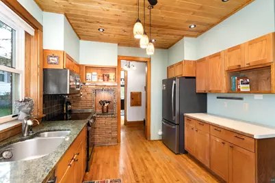 2221 E 4th St, Duluth, MN 55812 - Photo 24