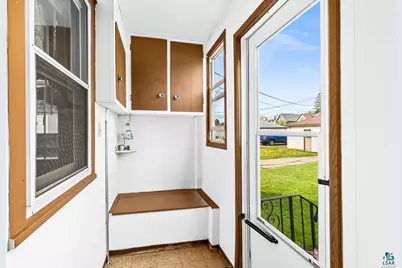 3909 W 4th Street, Duluth, MN 55807 - Photo 14