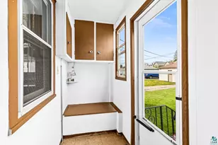 3909 W 4th St, Duluth, MN 55807 - Photo 14