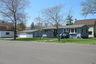 603 22nd Ave E, Superior, WI 54880 - Photo 1