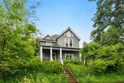 2101 E 1st St, Duluth, MN 55812 - Photo 4