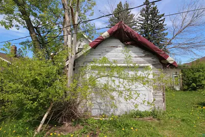 623 N 41st Ave W, Duluth, MN 55807 - Photo 24