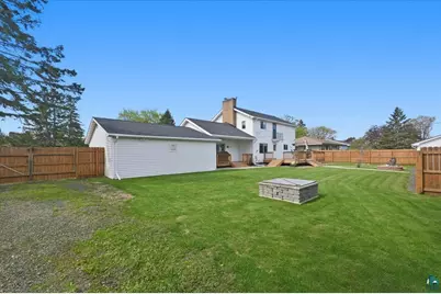 11C Hayes Ct, Superior, WI 54880 - Photo 2